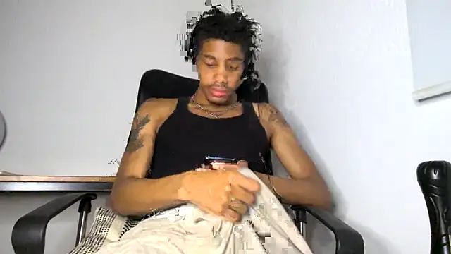 Skinnyblackman online show from May 28, 2026, 4:09 am