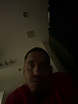 juicyj1311 online show from May 22, 2026, 6:11 am