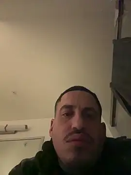 juicyj1311 online show from February 7, 2026, 6:43 am