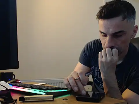 amydamarw online show from February 21, 2026, 5:42 am