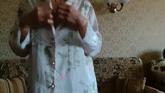 Elegant00Lady online show from October 25, 2025, 6:12 am