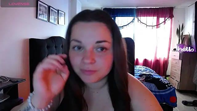 nicolcolucci7 online show from February 10, 2025, 5:52 pm