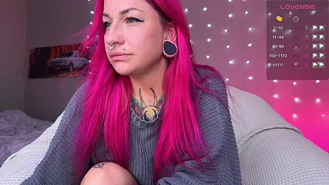 Tanya Acid online show from July 9, 2026, 3:55 pm