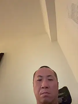 chih515 online show from October 25, 2025, 11:27 pm