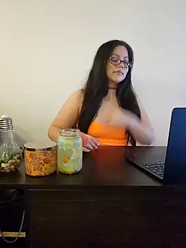 Snapshot of Babygirl_katalina chatting on January 15, 2025, 2:45 pm Babygirl katalina online show from January 15, 2025, 2:45 pm