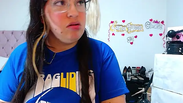 lanaqueen699 online show from September 20, 2025, 12:37 am