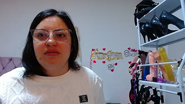 lanaqueen699 online show from October 6, 2025, 12:17 pm