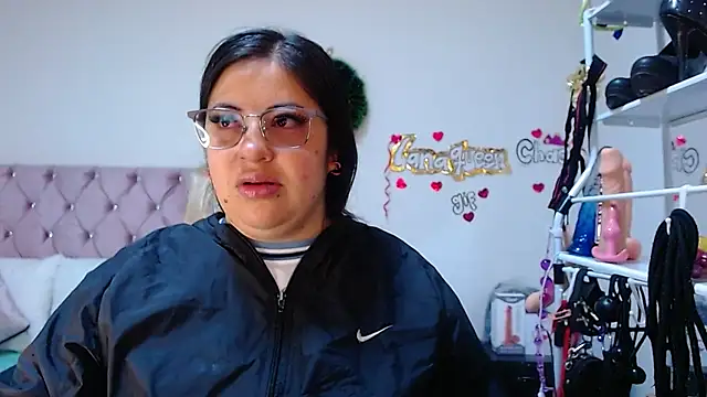 Snapshot of lanaqueen699 chatting on January 19, 2026, 12:20 pm lanaqueen699 online show from January 19, 2026, 12:20 pm