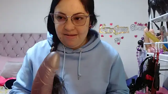 Snapshot of lanaqueen699 chatting on February 12, 2026, 12:16 pm lanaqueen699 online show from February 12, 2026, 12:16 pm