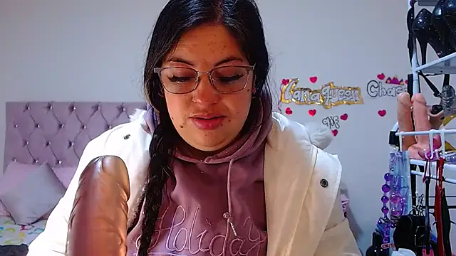 Snapshot of lanaqueen699 chatting on February 5, 2026, 12:23 pm lanaqueen699 online show from February 5, 2026, 12:23 pm