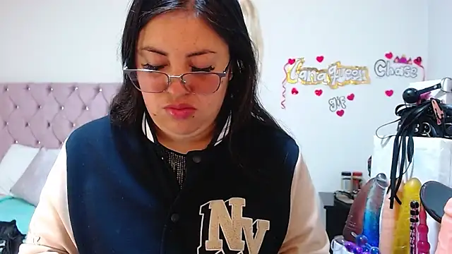 lanaqueen699 online show from September 23, 2025, 12:23 pm