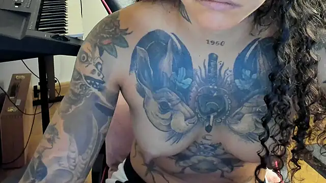 Ama music online show from October 18, 2025, 11:45 am