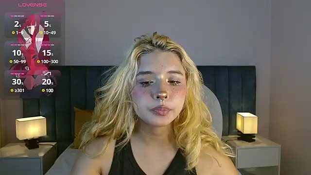 Snapshot of april_bunnyy chatting on February 4, 2025, 8:17 pm april bunnyy online show from February 4, 2025, 8:17 pm