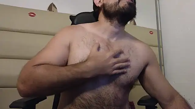 SbasTone Muscle online show from January 7, 2026, 2:33 pm