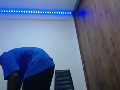 GerardSmitt online show from September 18, 2025, 4:04 am