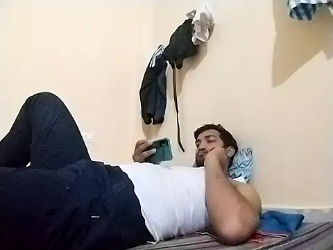 Snapshot of bigvorn6 chatting on March 7, 2025, 2:45 pm bigvorn6 online show from March 7, 2025, 2:45 pm