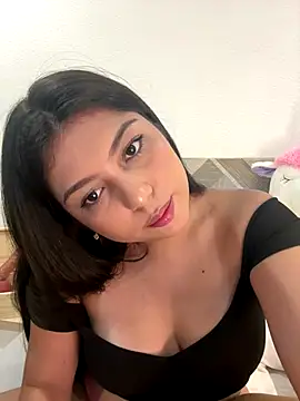 Maii chan online show from September 19, 2025, 4:49 am