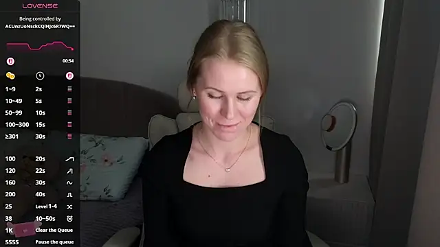 IsabelAllen online show from July 7, 2026, 1:25 pm