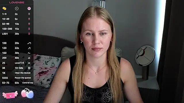 IsabelAllen online show from July 19, 2026, 12:13 pm