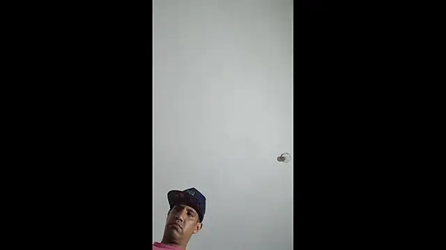 LiosArmando420 online show from December 21, 2025, 4:30 pm