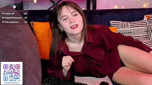 CiriRianonn online show from February 27, 2025, 10:33 am