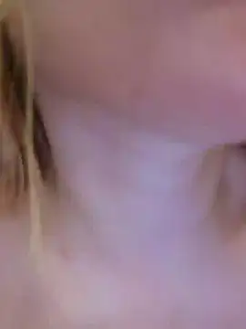 Linda 999 online show from October 27, 2025, 8:54 pm