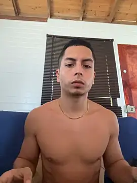 SAMUEL OBRIAN online show from February 11, 2025, 4:46 pm