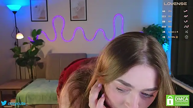 cosycute  online show from September 18, 2025, 6:00 pm