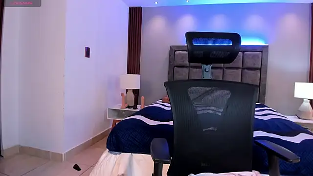 Susann Ross online show from September 20, 2025, 10:42 am