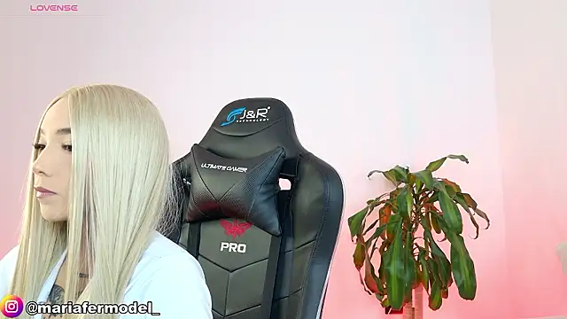 Snapshot of Mariafer05 chatting on February 7, 2026, 1:41 pm Mariafer05 online show from February 7, 2026, 1:41 pm