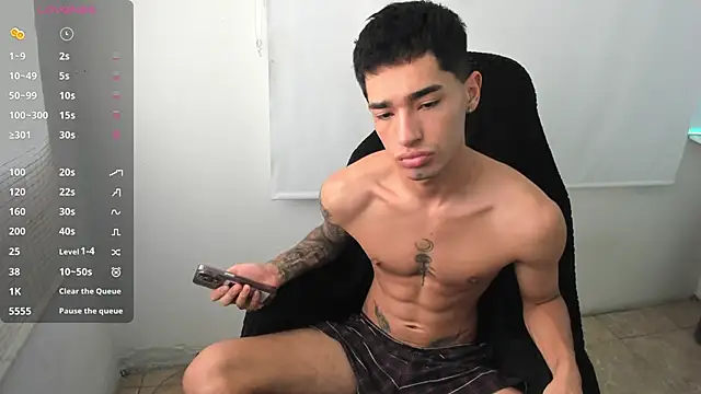 Damon  333 online show from January 15, 2025, 9:20 pm