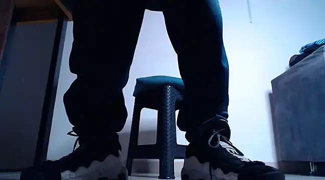 mastersmits online show from March 22, 2025, 5:28 am