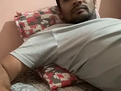 NiceBoy9099 online show from October 24, 2025, 5:12 pm