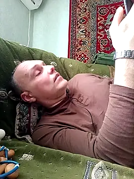 Pineapple04 online show from February 8, 2026, 11:19 am