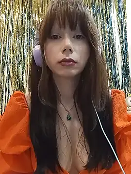 SashaGrinch online show from April 19, 2026, 7:38 pm