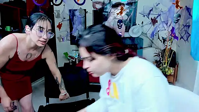 jeyloveebony online show from October 16, 2025, 1:41 pm