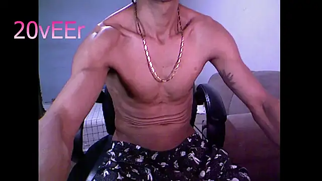 20vEEr online show from October 22, 2025, 10:08 pm