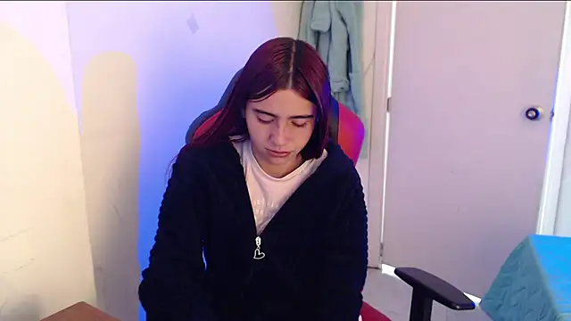 Snapshot of Maximesex chatting on February 19, 2026, 1:41 pm Maximesex online show from February 19, 2026, 1:41 pm