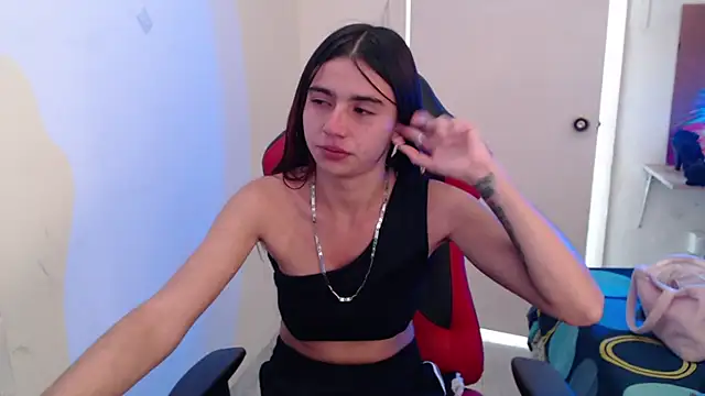 Maximesex online show from November 26, 2025, 1:33 pm