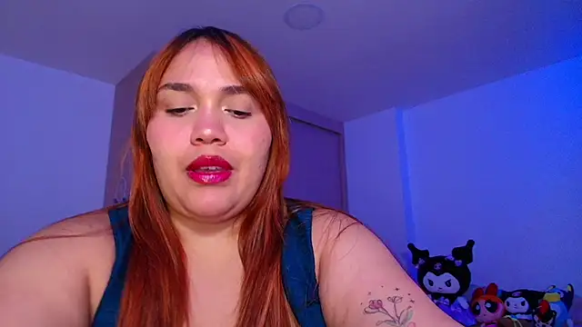 Snapshot of Rousrossell_4 chatting on October 12, 2025, 11:17 pm Rousrossell 4 online show from October 12, 2025, 11:17 pm