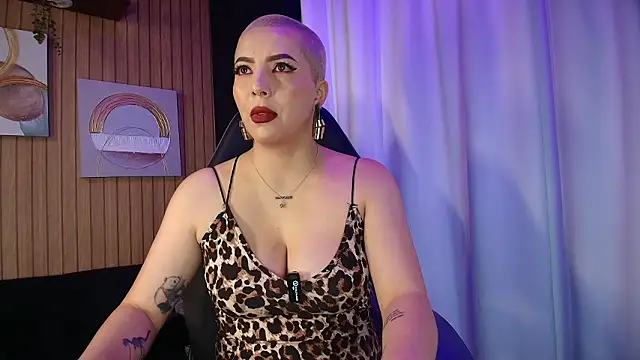 Camila Chainn online show from January 17, 2026, 11:25 am