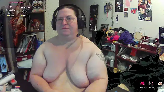 ShibariTurtleDuck online show from June 3, 2026, 1:56 pm
