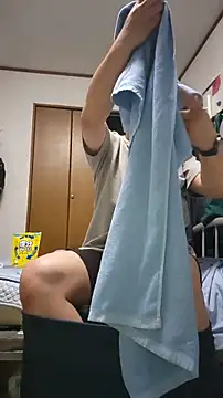 Snapshot of 07YUKIO chatting on July 28, 2026, 2:35 pm 07YUKIO online show from July 28, 2026, 2:35 pm