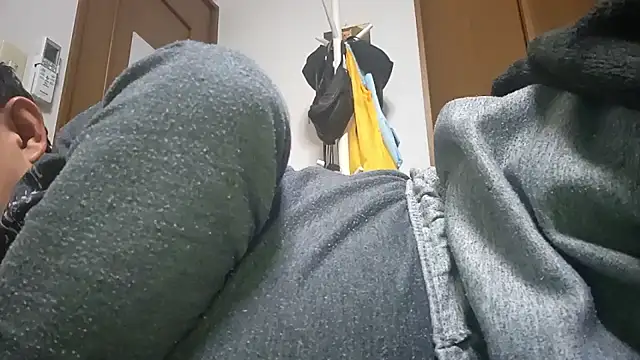 07YUKIO online show from November 13, 2025, 12:42 pm