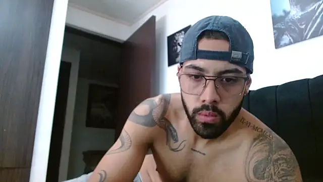 Hendry  online show from March 8, 2025, 1:50 am