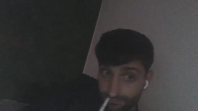 Xtremem00d online show from December 21, 2025, 10:06 am