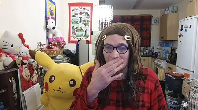 RainBowGirlTs115 online show from February 16, 2025, 6:43 pm