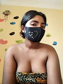 Snapshot of Lina-Rose chatting on March 10, 2025, 9:01 am Lina-Rose online show from March 10, 2025, 9:01 am
