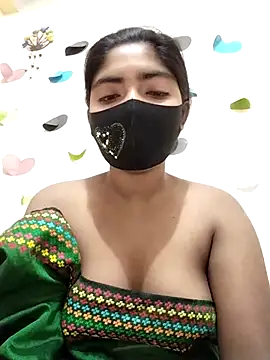 Snapshot of Lina-Rose chatting on March 11, 2025, 12:11 am Lina-Rose online show from March 11, 2025, 12:11 am