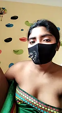 Snapshot of Lina-Rose chatting on March 11, 2025, 3:14 am Lina-Rose online show from March 11, 2025, 3:14 am